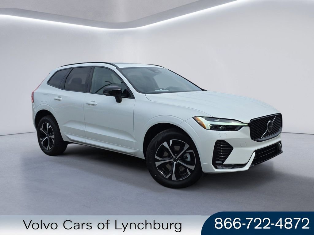 New 2026 Volvo XC60 B5 Core w/ Climate Package