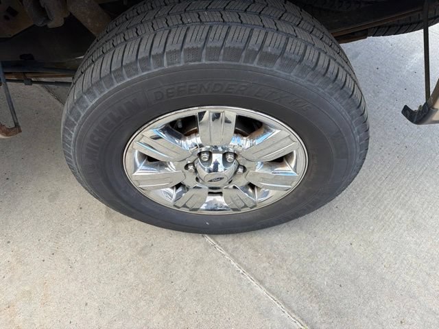 Used 2011 Ford F150 XLT w/ XLT Chrome Pkg AWD/4WD image 13