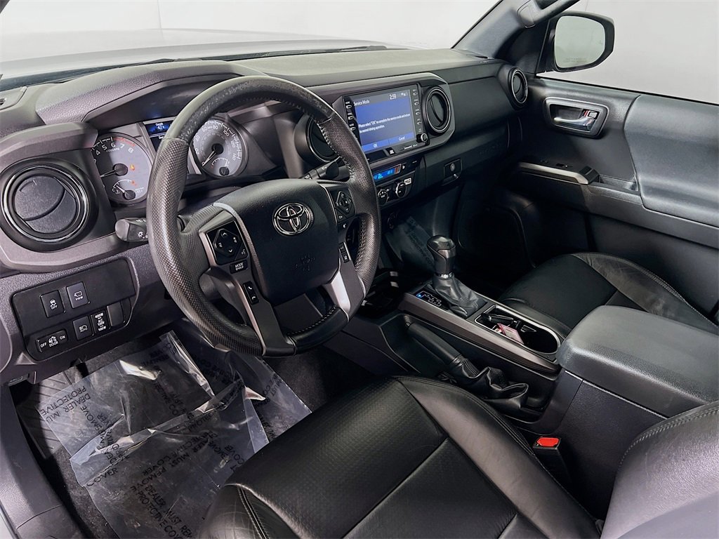 Certified 2022 Toyota Tacoma TRD Off-Road image 10