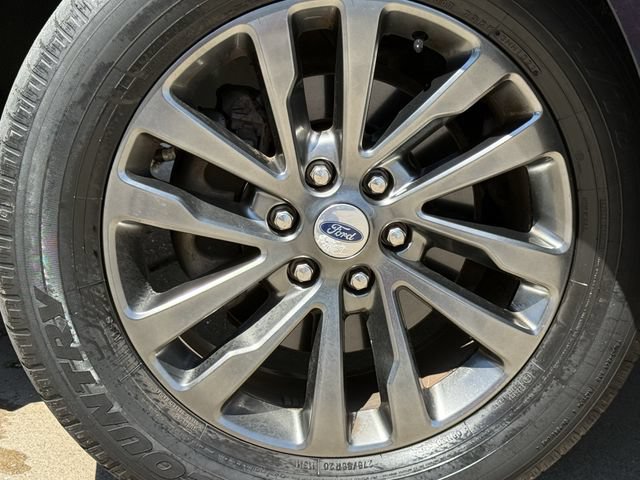 Used 2021 Ford Expedition Max Limited RWD image 7