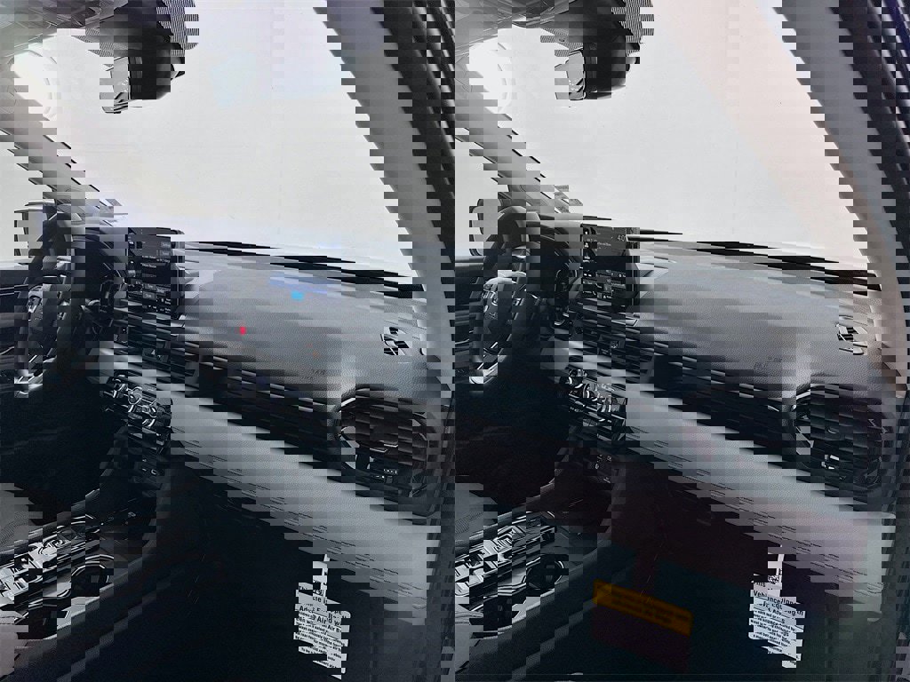 New 2025 Honda Pilot Touring image 28