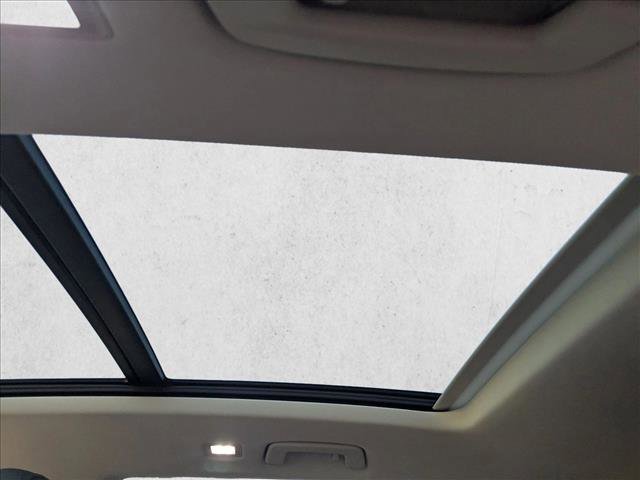 New 2026 Volkswagen Tiguan SE image 18