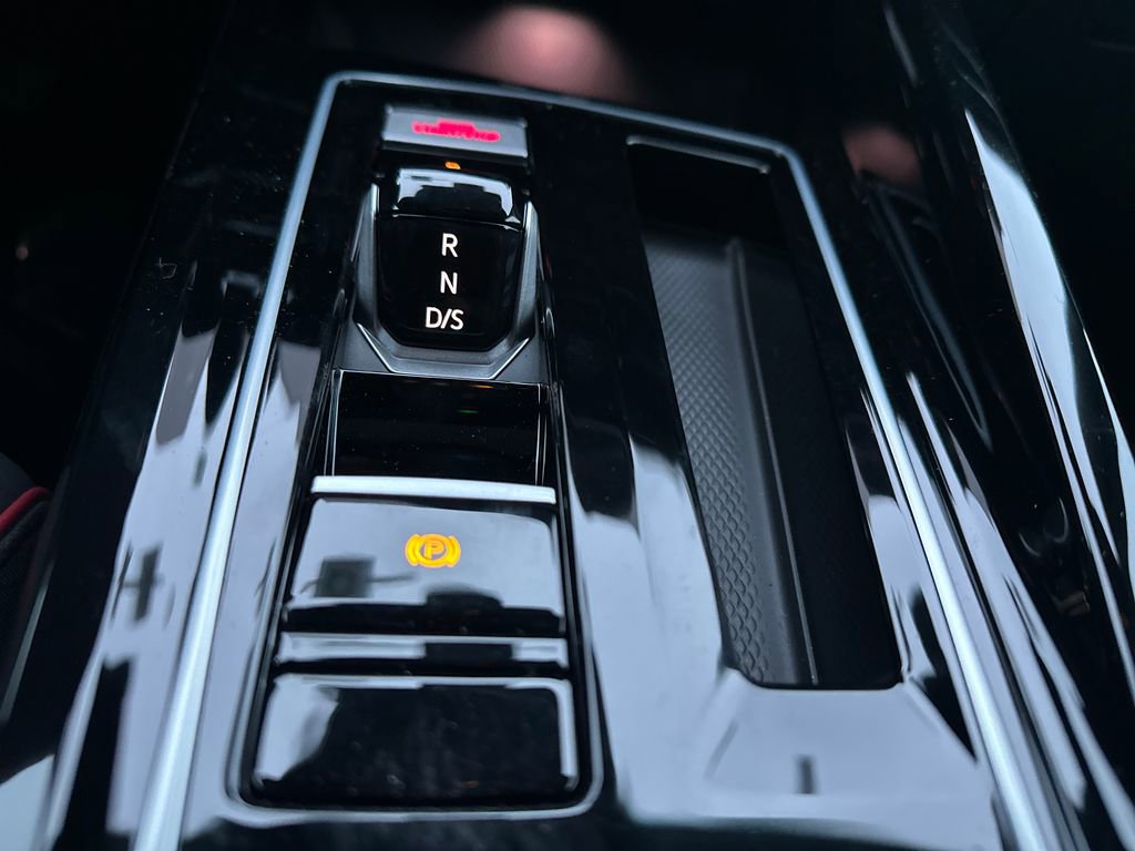 New 2026 Volkswagen GTI SE image 12