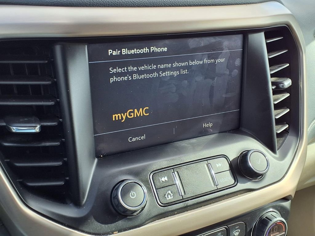 Used 2023 GMC Acadia Denali w/ Denali Ultimate Package image 13