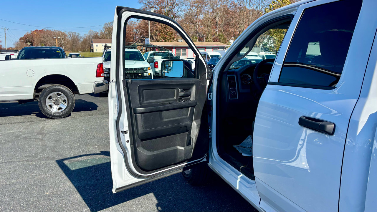 Used 2020 RAM 1500 Tradesman w/ Popular Equipment Group image 13