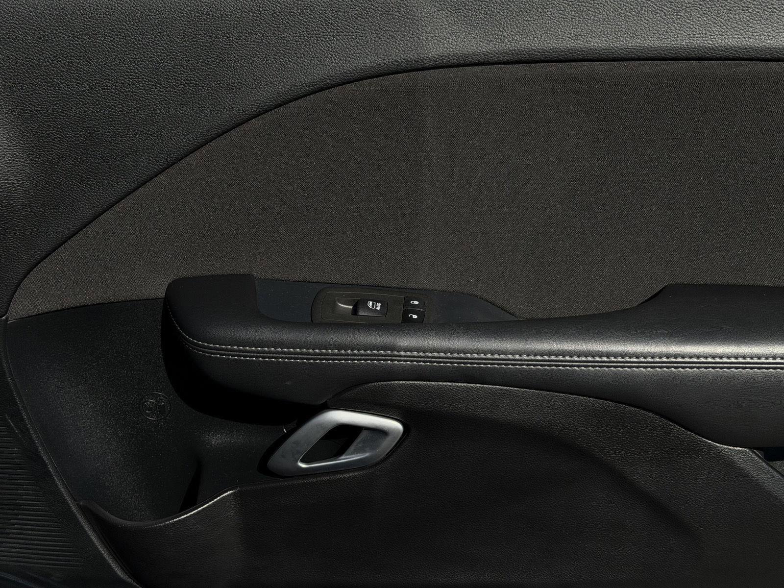 Used 2022 Dodge Challenger R/T Scat Pack image 27