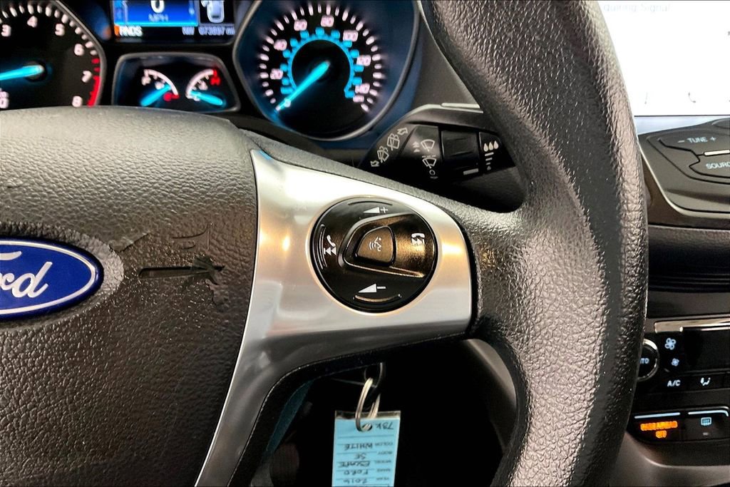 Used 2016 Ford Escape SE w/ Equipment Group 201A image 12