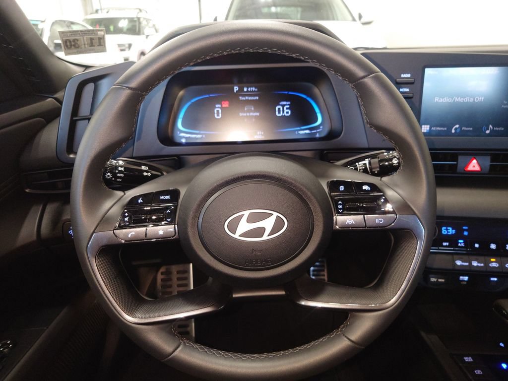 Used 2026 Hyundai Elantra Sport FWD image 15