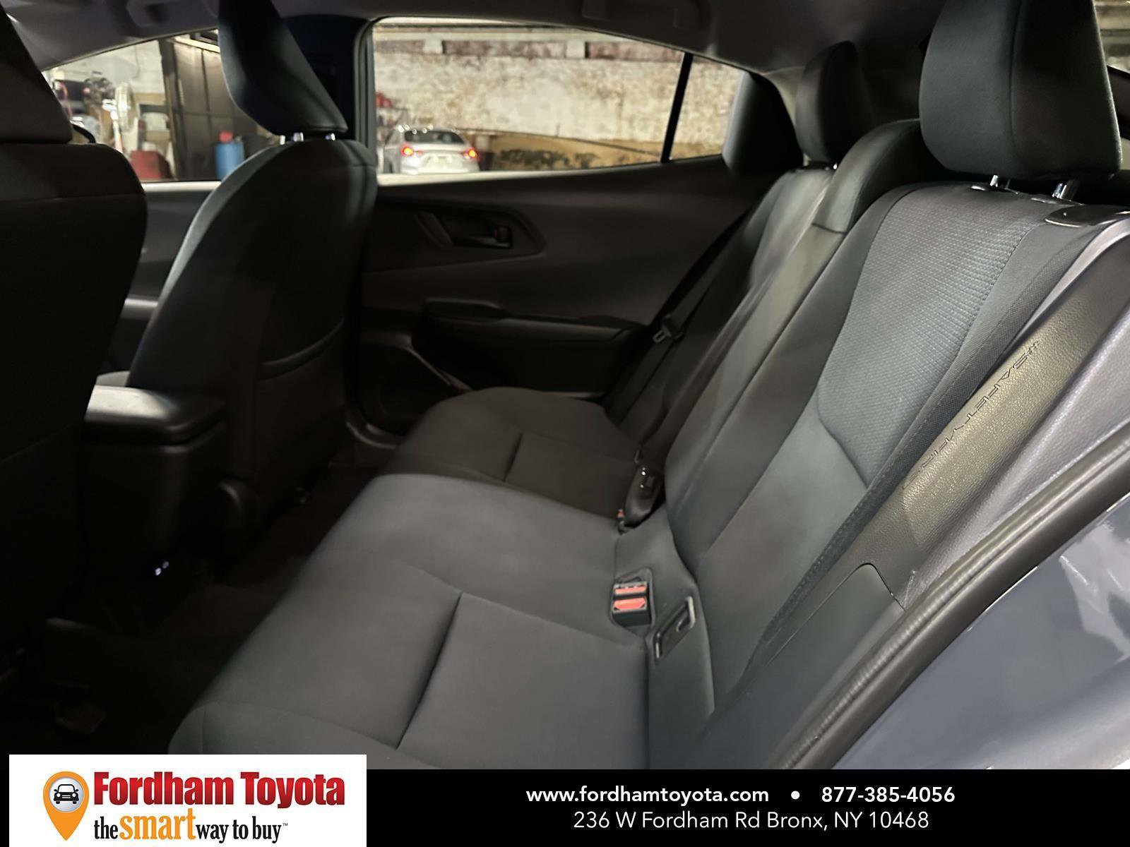 Used 2024 Toyota Prius LE AWD/4WD image 14