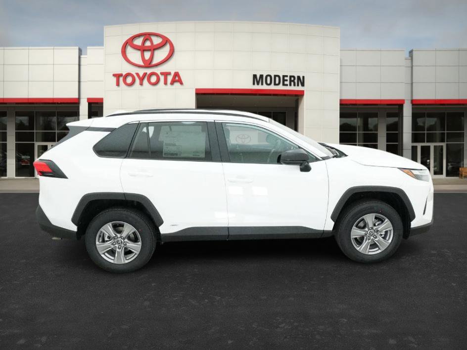 New 2025 Toyota RAV4 LE image 25