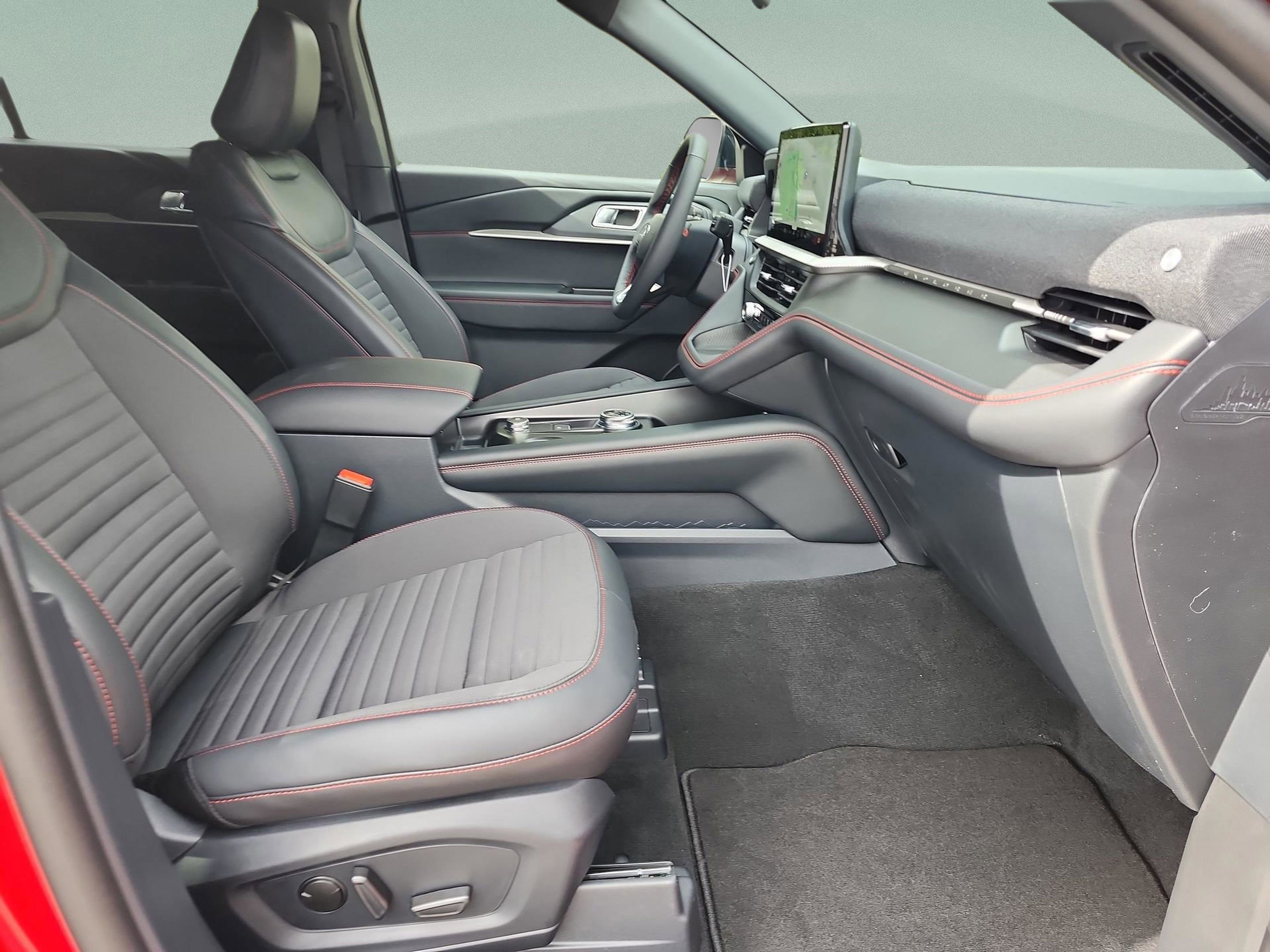New 2026 Ford Explorer ST-Line image 19