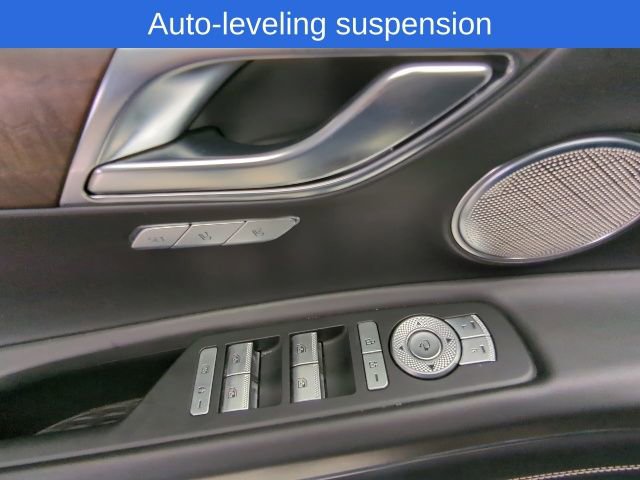 Used 2021 Genesis GV80 2.5T w/ Prestige Package 04 AWD/4WD image 18