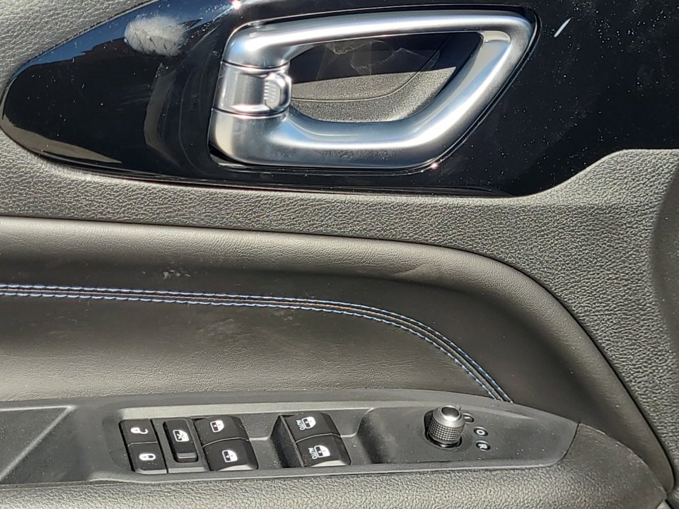 New 2026 Jeep Compass Latitude image 32