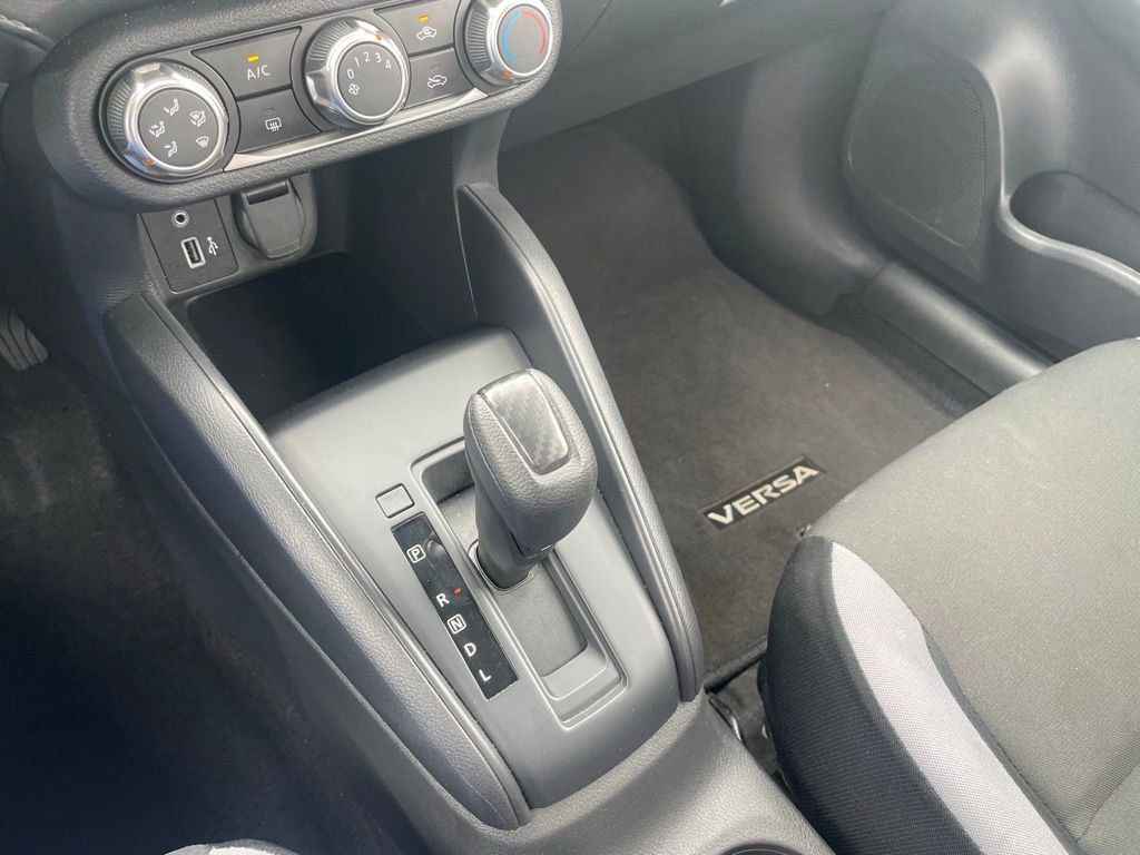 Used 2025 Nissan Versa S FWD image 16