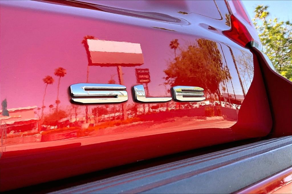 Used 2022 GMC Yukon SLE RWD image 11