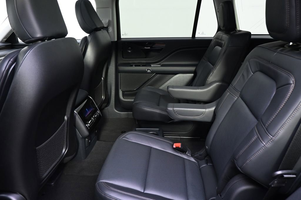 New 2026 Lincoln Aviator Reserve w/ Jet Appearance Package image 21