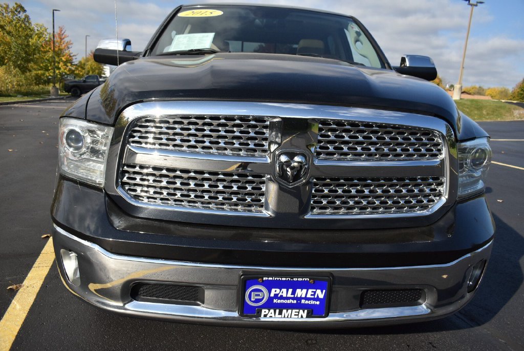 Used 2015 RAM 1500 Laramie w/ Convenience Group AWD/4WD image 3