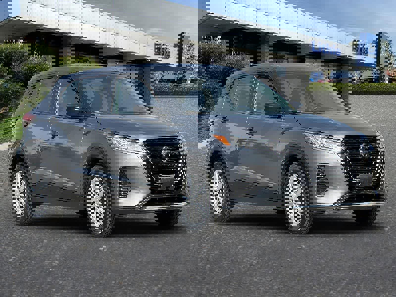 Used 2024 Nissan Kicks S image 10