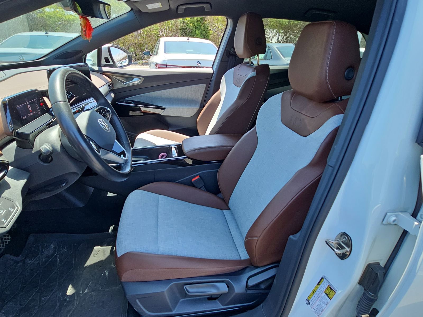 Used 2023 Volkswagen ID.4 Pro RWD image 16