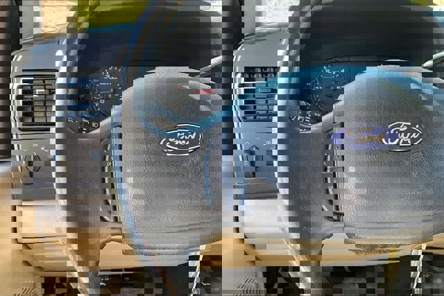 Used 2006 Ford F350 XL image 20