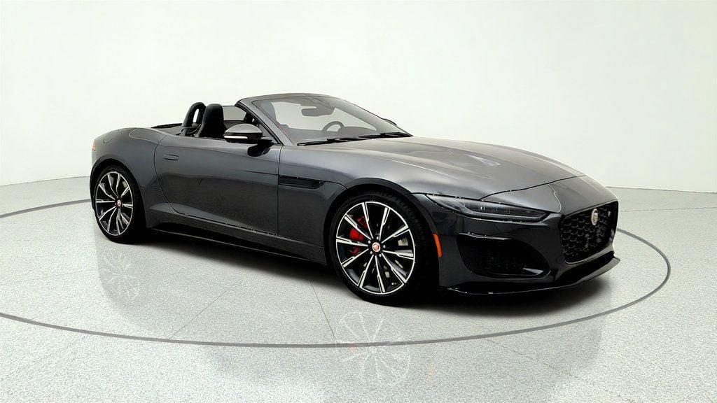 Used 2023 Jaguar F-TYPE R AWD/4WD image 3