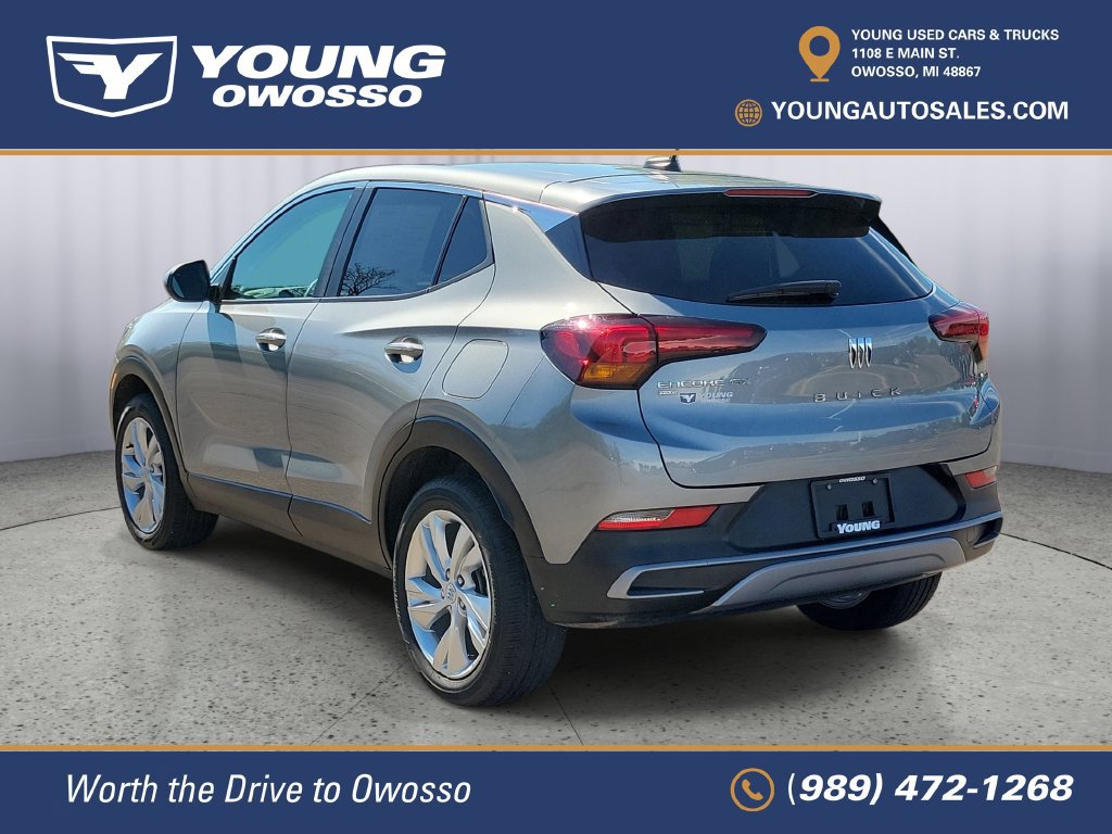 Used 2024 Buick Encore GX Preferred w/ Comfort Package AWD/4WD image 4