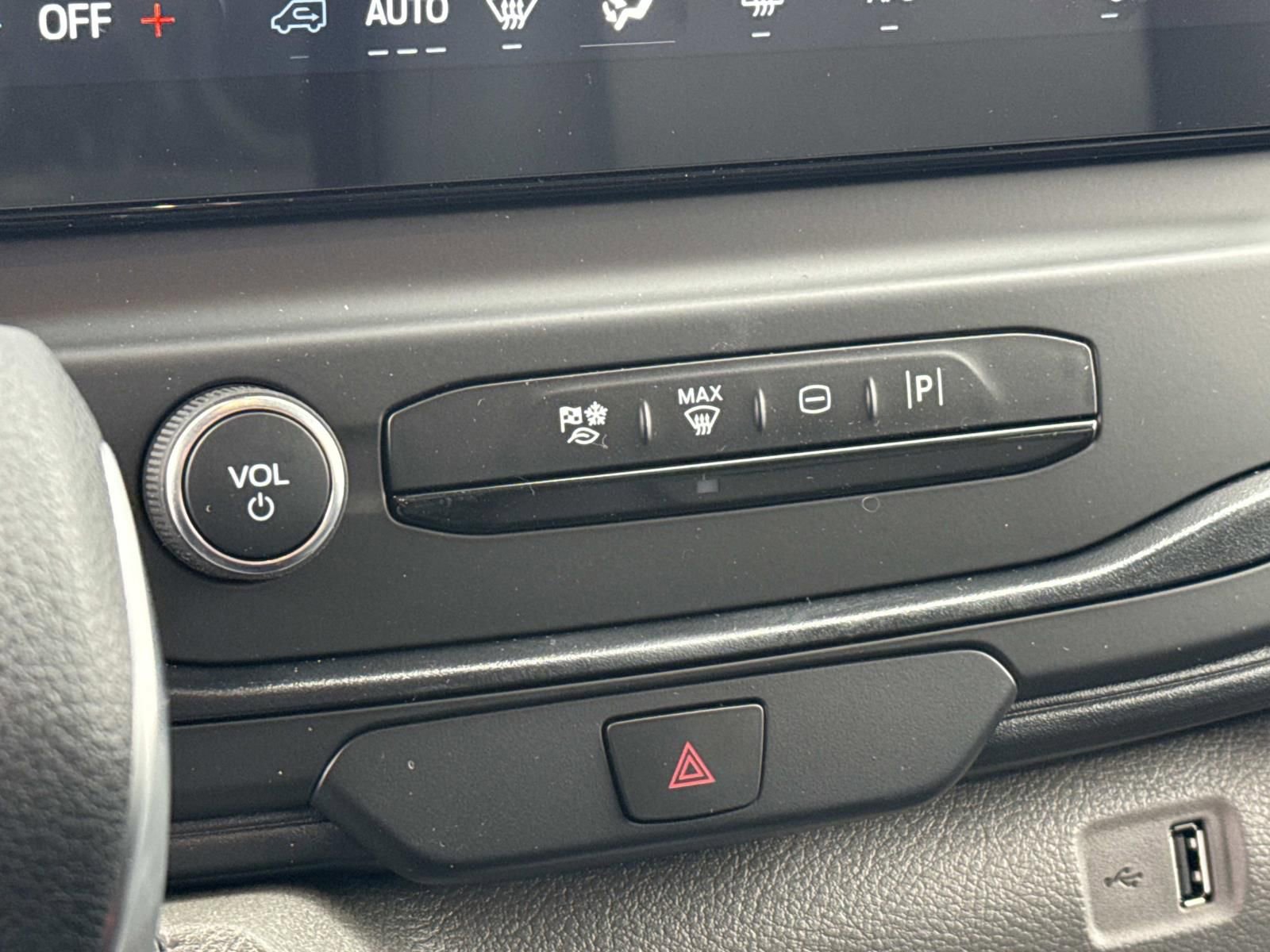 New 2026 Ford Transit 350 XL image 16