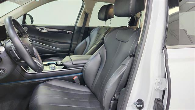 Used 2025 Genesis GV80 2.5T Standard AWD/4WD image 11