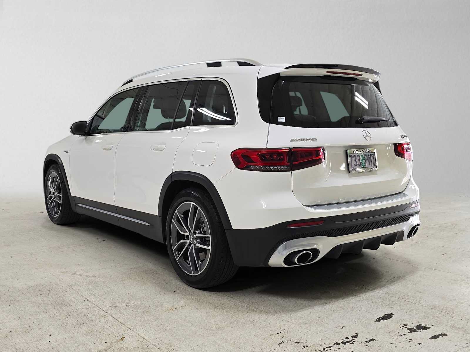Used 2023 Mercedes-Benz GLB 35 AMG 4MATIC image 5