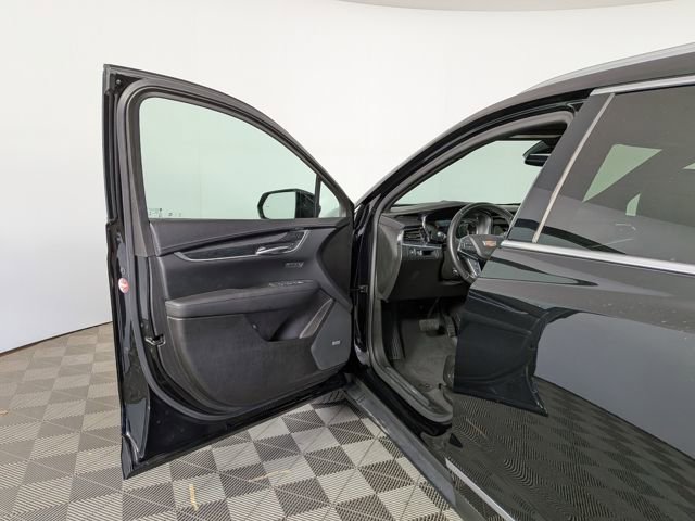 Certified 2022 Cadillac XT5 Premium Luxury image 17