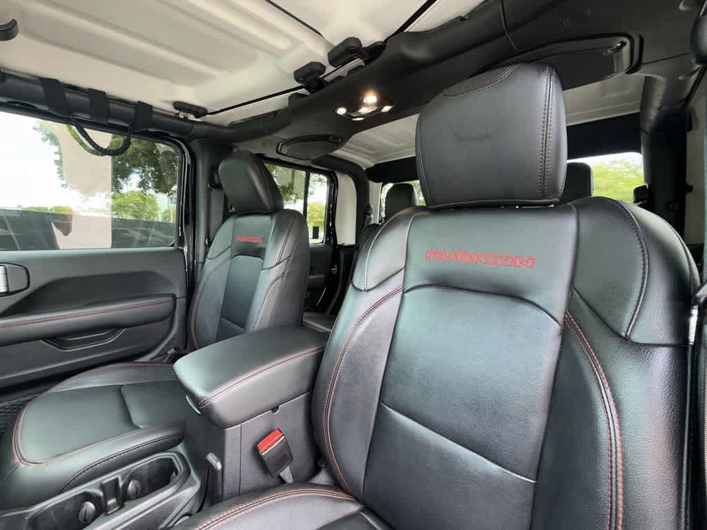 Used 2023 Jeep Gladiator Rubicon w/ Dual Top Group AWD/4WD image 14