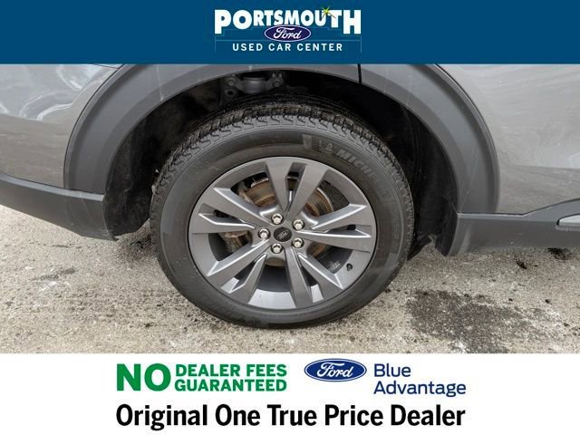 Used 2022 Ford Explorer XLT w/ Equipment Group 202A AWD/4WD image 38