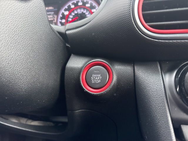 Used 2019 Hyundai Kona Ultimate image 27