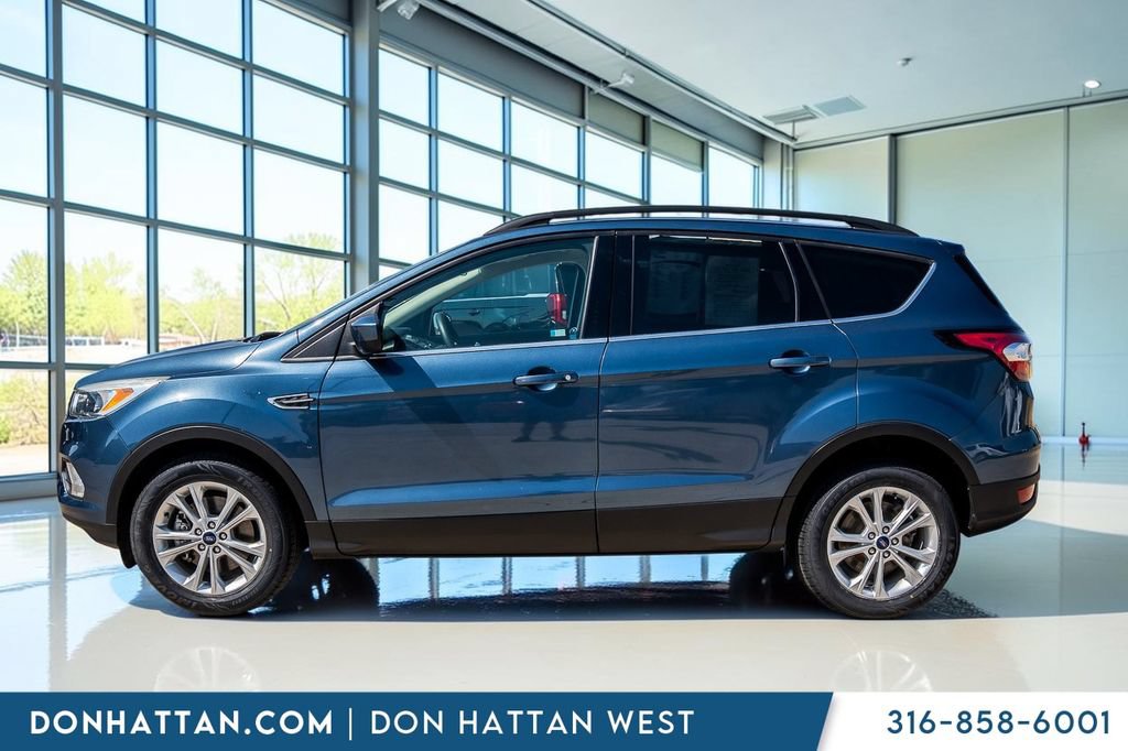 Used 2018 Ford Escape SE AWD/4WD image 2