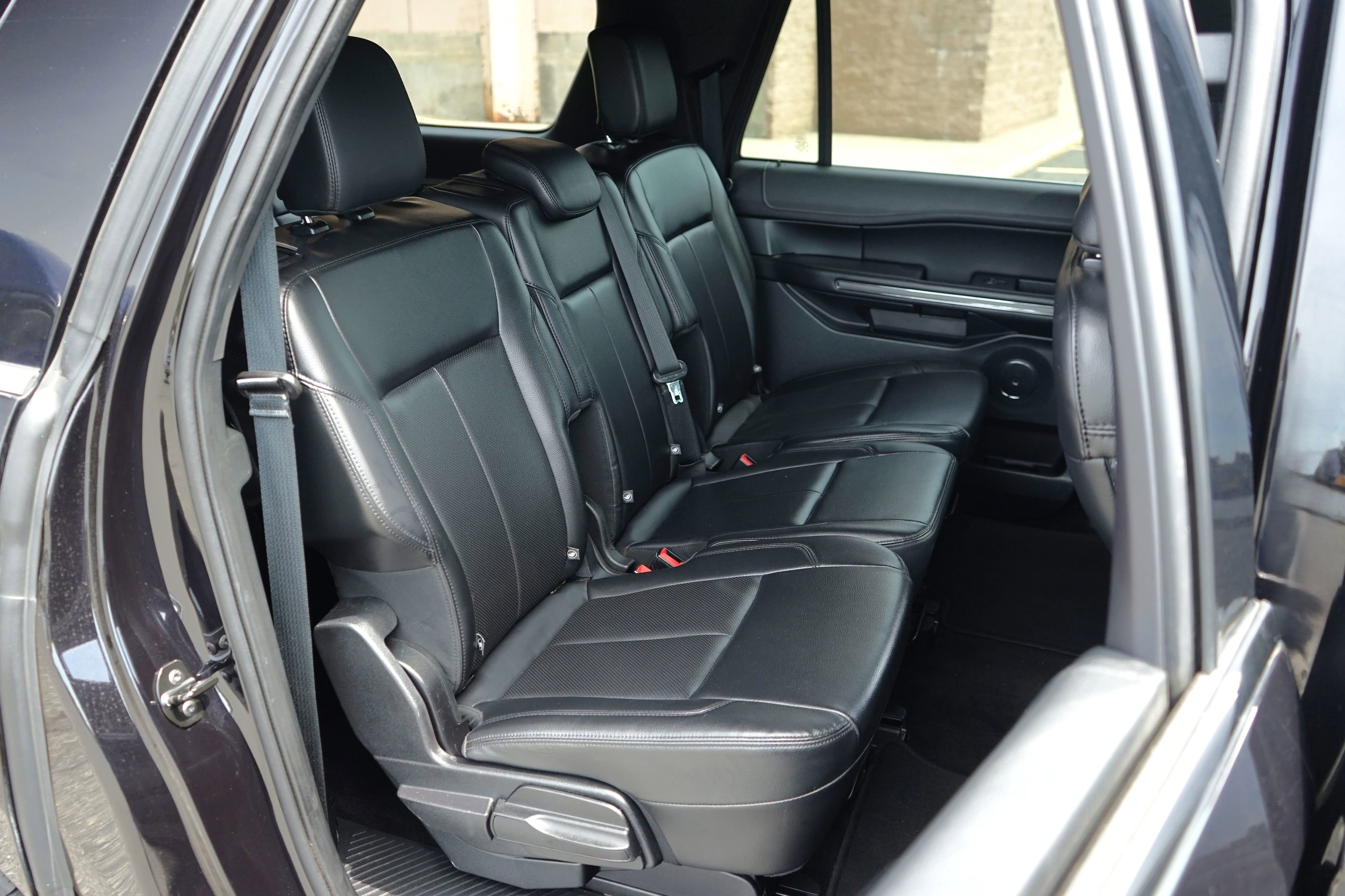 Used 2021 Ford Expedition Max XLT AWD/4WD image 34