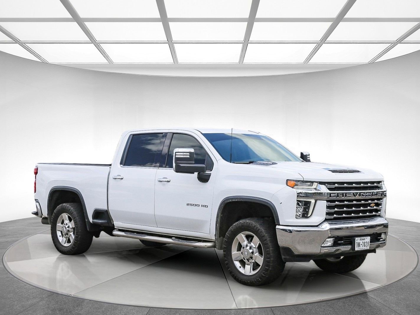 Used 2021 Chevrolet Silverado 2500 LTZ AWD/4WD image 4
