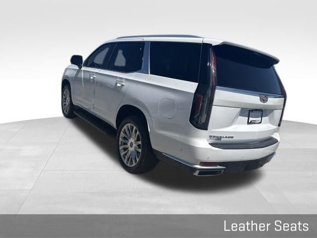 Used 2023 Cadillac Escalade Premium Luxury AWD/4WD image 15