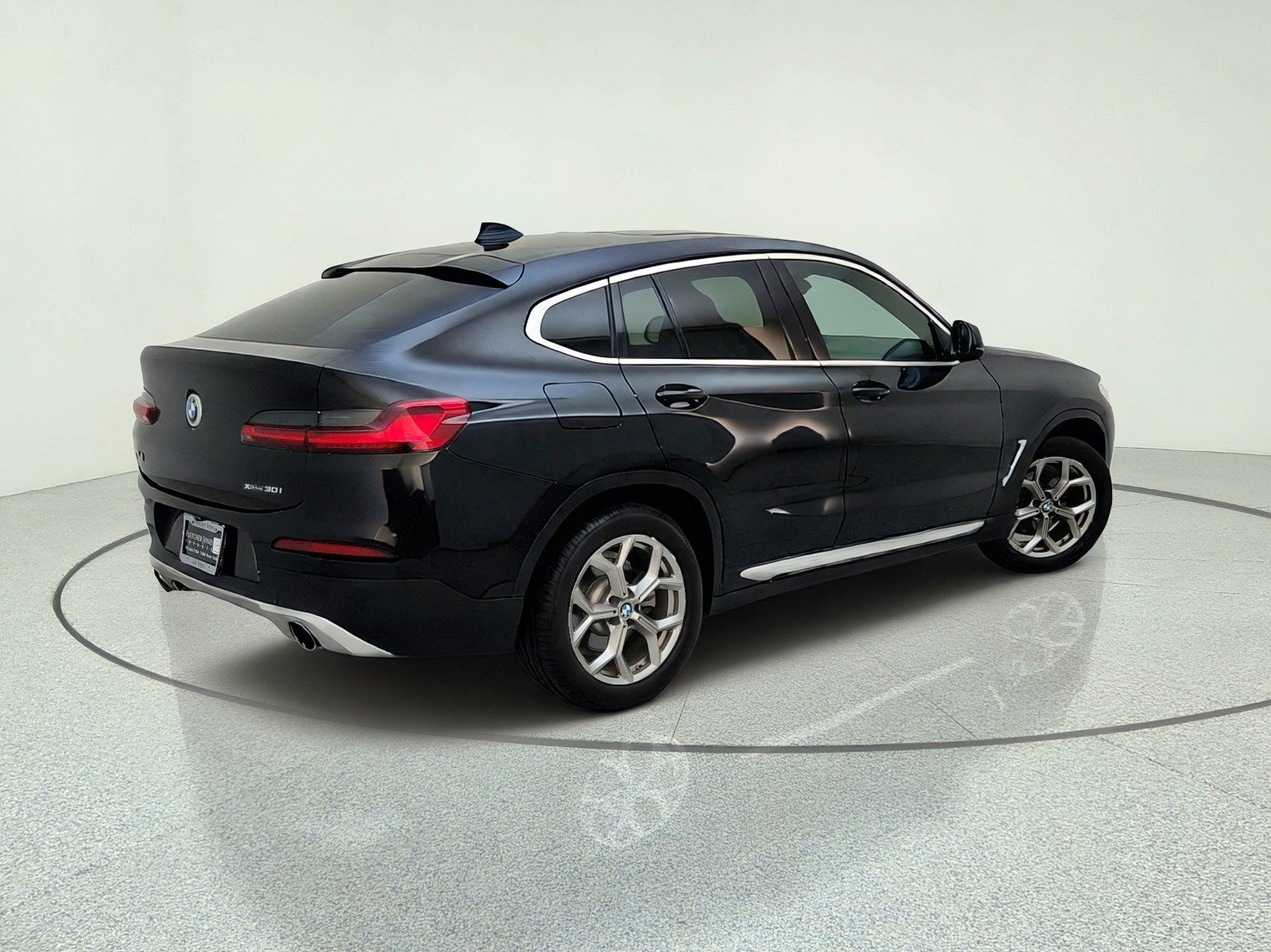 Used 2020 BMW X4 xDrive30i w/ Premium Package AWD/4WD image 6