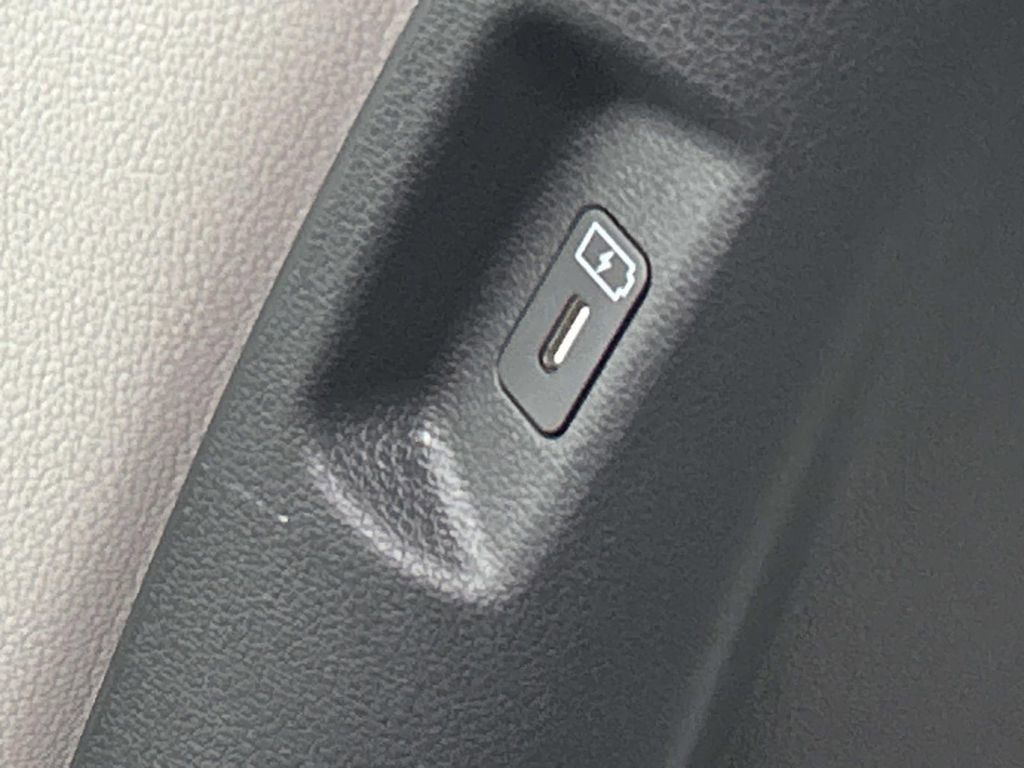 New 2026 Hyundai Santa Fe Limited image 24