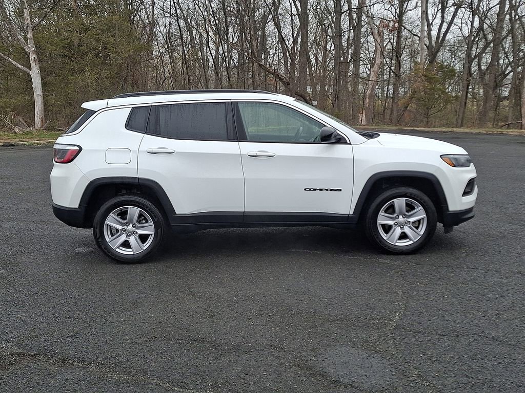 Used 2022 Jeep Compass Latitude w/ Convenience Group image 10
