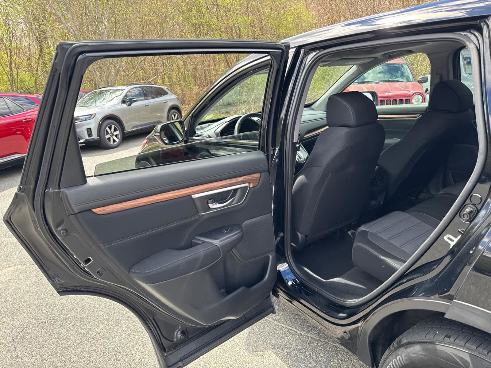 Used 2018 Honda CR-V EX image 28