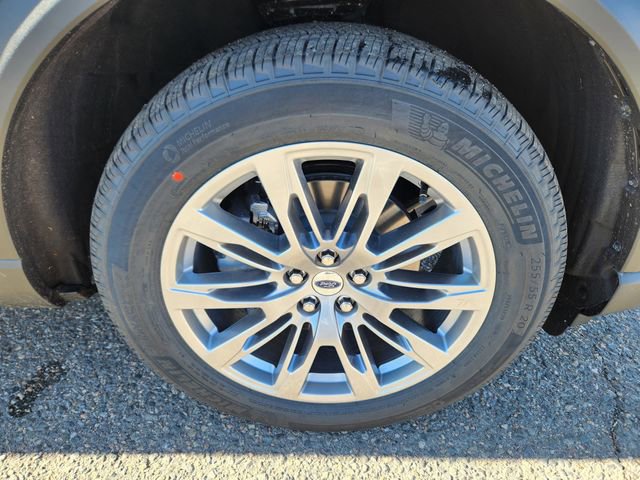 New 2026 Ford Explorer Active w/ Active Comfort Package image 19