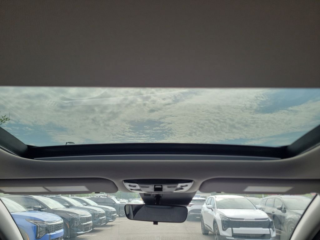 New 2026 Kia Sportage SX FWD image 20