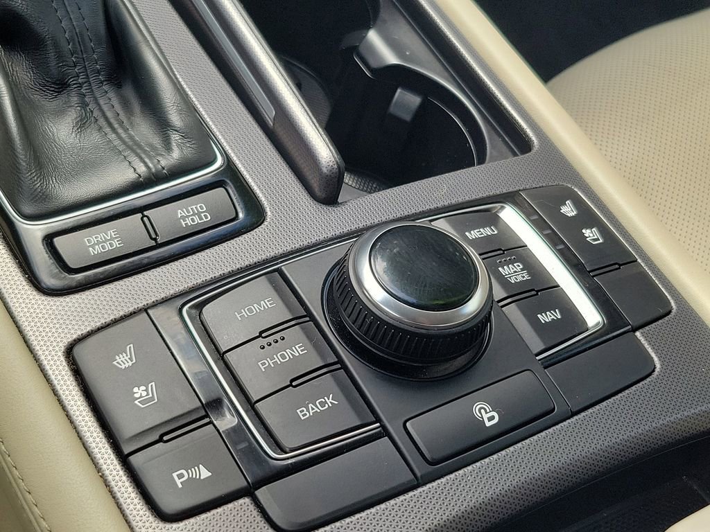 Used 2017 Genesis G80 3.8 w/ Option Group 03 image 33