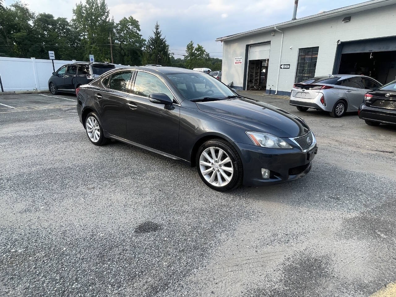 Used 2009 Lexus IS 250 AWD w/ Preferred Accessory Pkg image 9