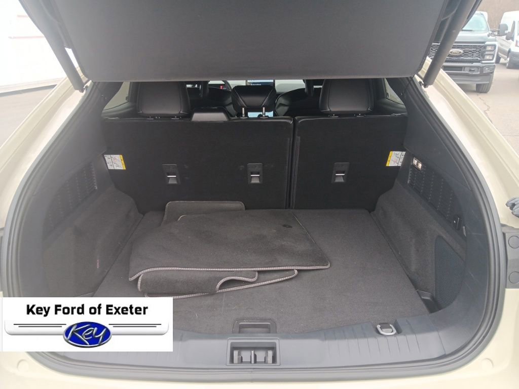 Used 2025 Ford Mustang Mach-E GT image 12