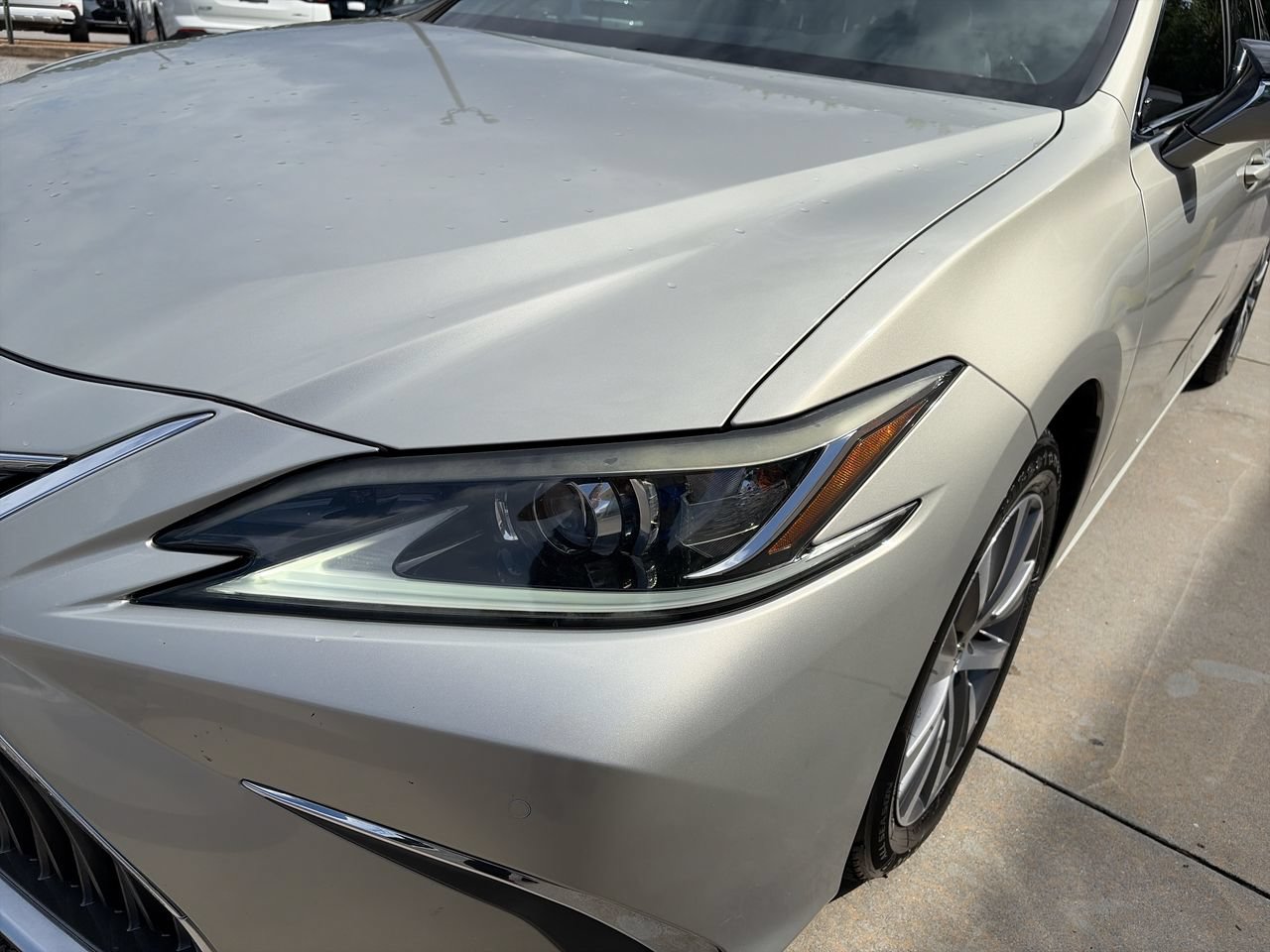 Used 2019 Lexus ES 350 w/ Premium Package FWD image 11