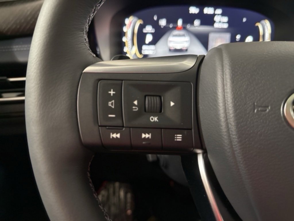 New 2026 INFINITI QX60 Sport image 14