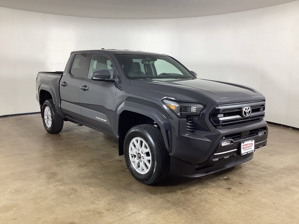 Used 2024 Toyota Tacoma SR5 AWD/4WD image 3