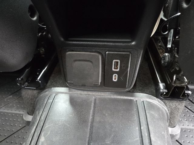 Certified 2025 Chevrolet TrailBlazer RS w/ Convenience Package AWD/4WD image 16